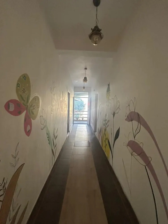 Footsteps Hostel and Cafe