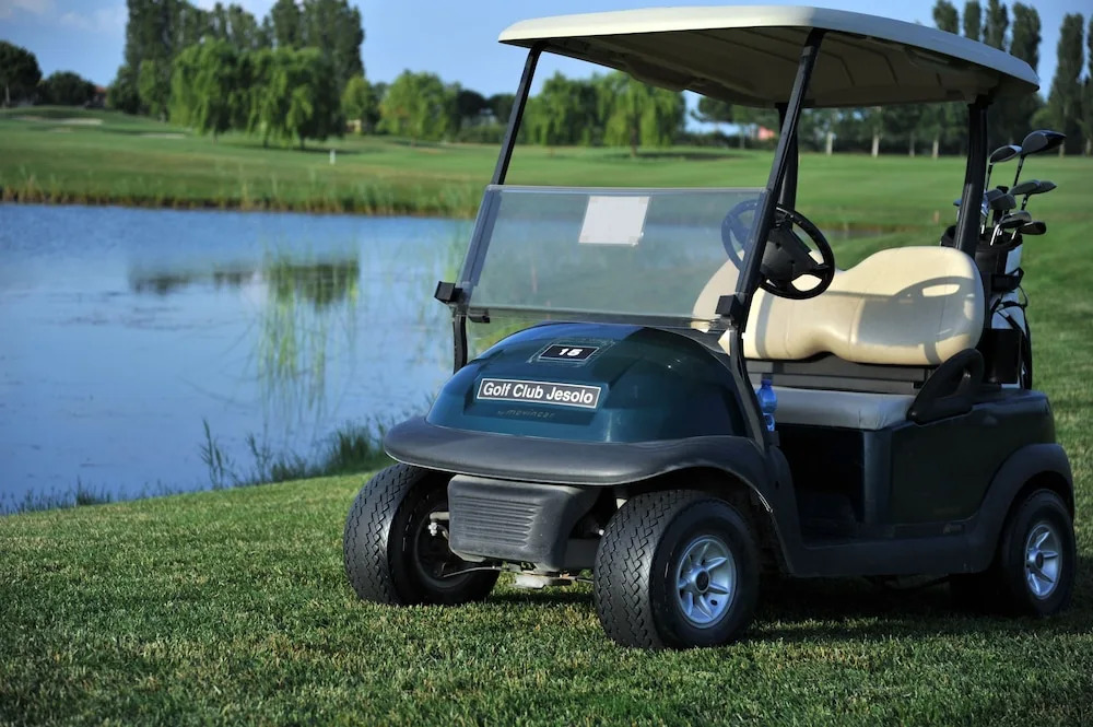 HomeToBe Golf&Venice Apartment