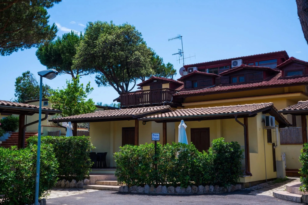 Holiday Village