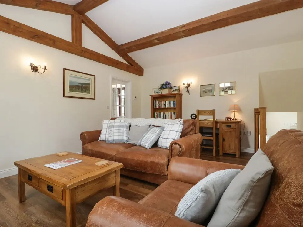 Little Fulford Barn
