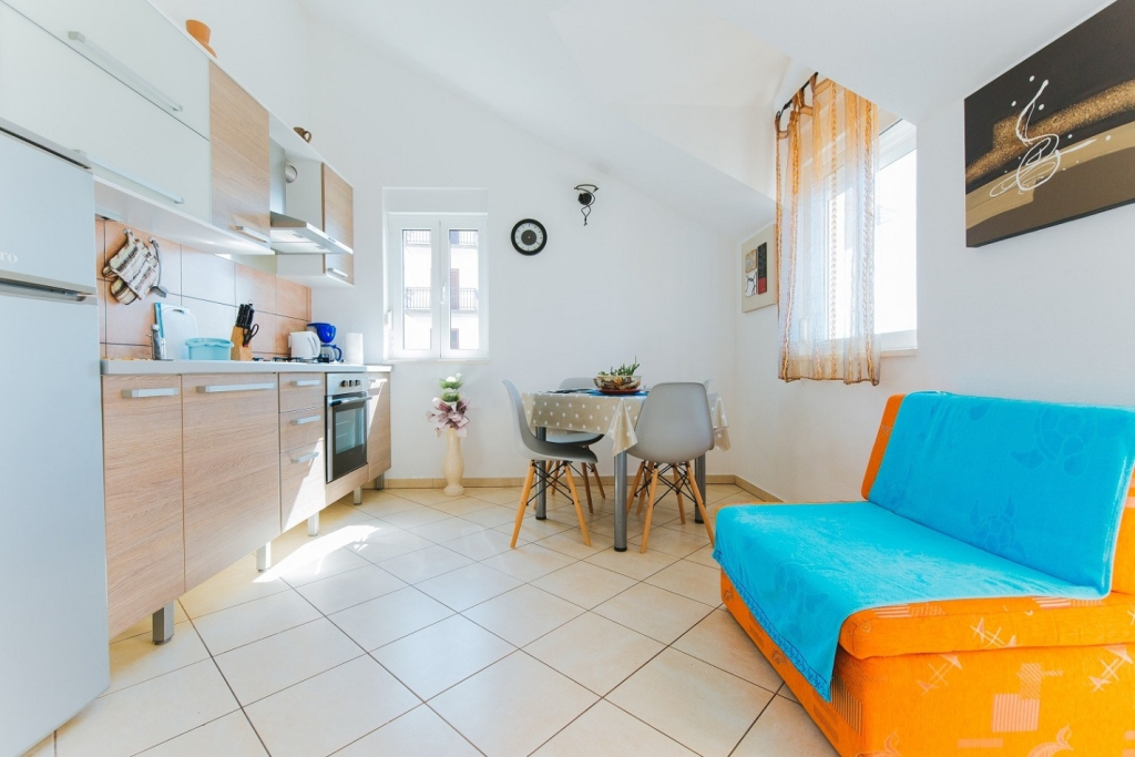 Apartment Mari - sea view apartments: A3 Silver Nemira, Riviera Omis
