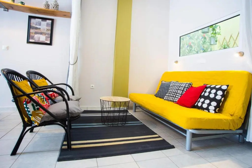 Luxurious Studio, near Athens Airport