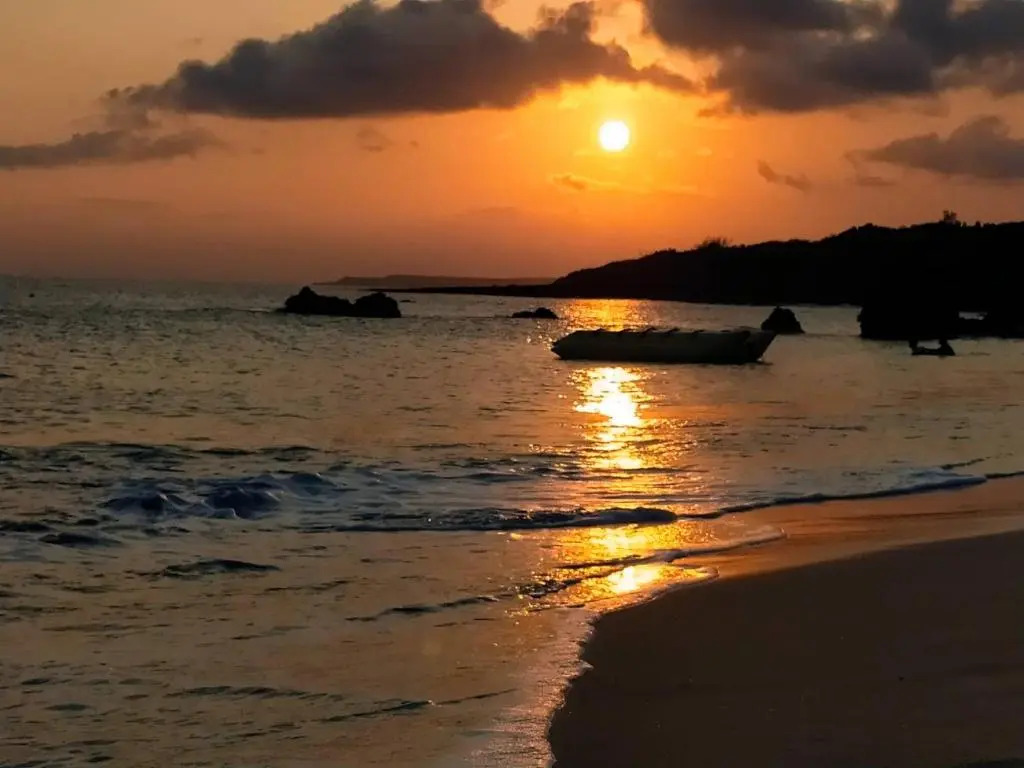 海灘戀情 Beach Love 近沙灘-國旅卡特約商店 陽台房 希臘地中海風格
