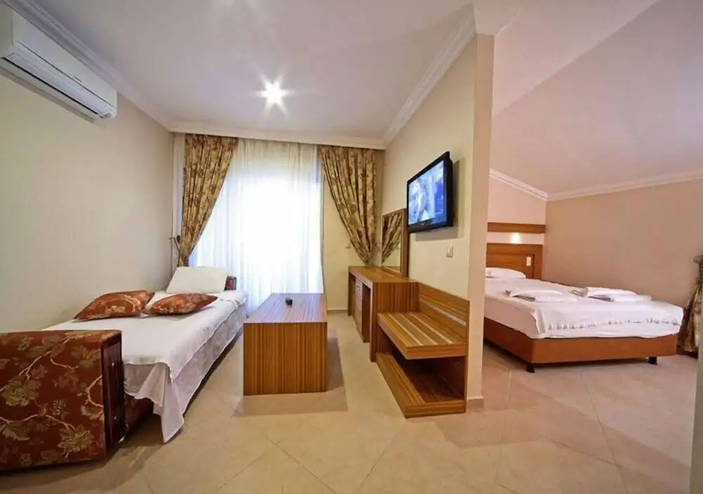 Asdamaris Hotel