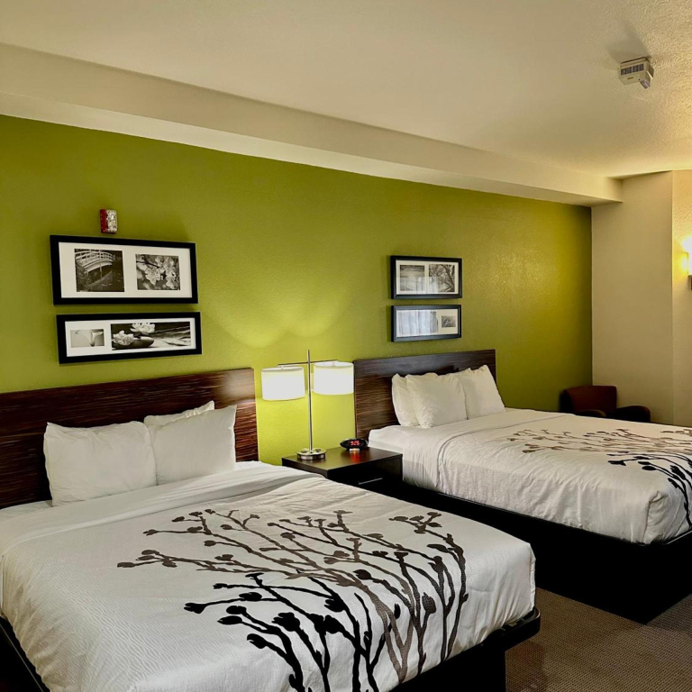 Sleep Inn & Suites Tulsa Central I-44