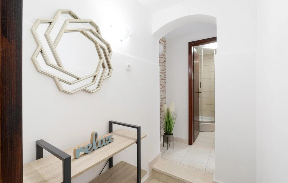 Beautiful Home in Prizba With Wifi and 3 Bedrooms