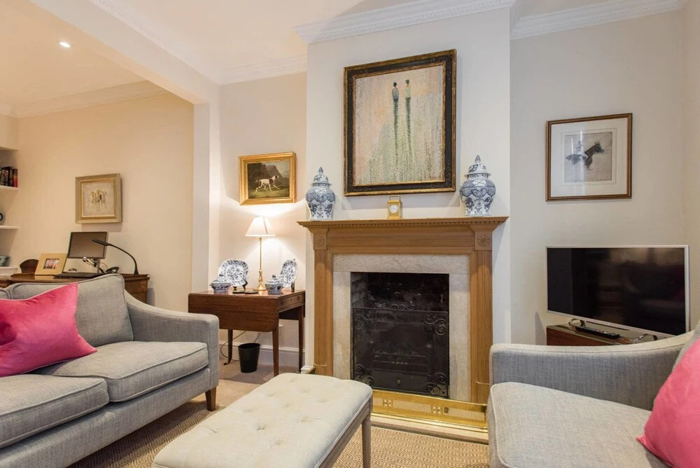 Stylish 3 bed House 2 Minutes From Baker Street!