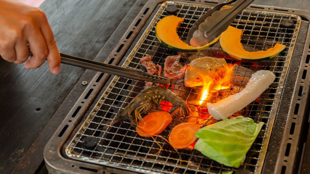 Naoshima Tsutsujiso Lodge