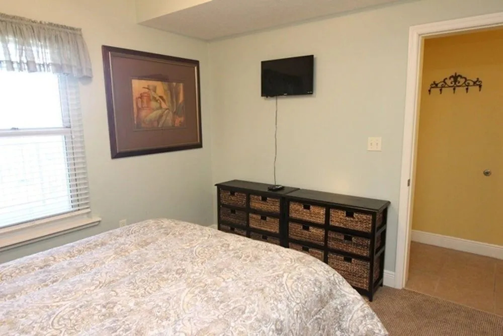 Ariel Dunes1- 2206 1 Bedroom 1 Bathroom Condo