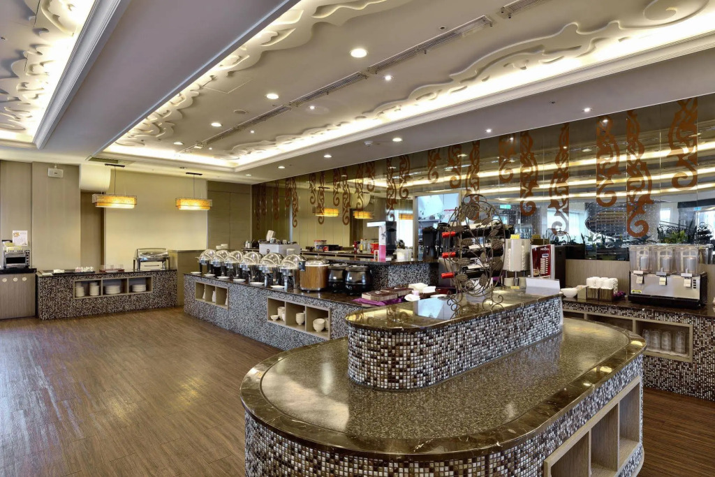 Shinkansen Grand Hotel