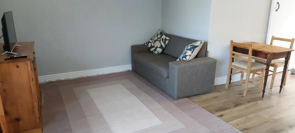 Kortrijk Paarl Self Catering
