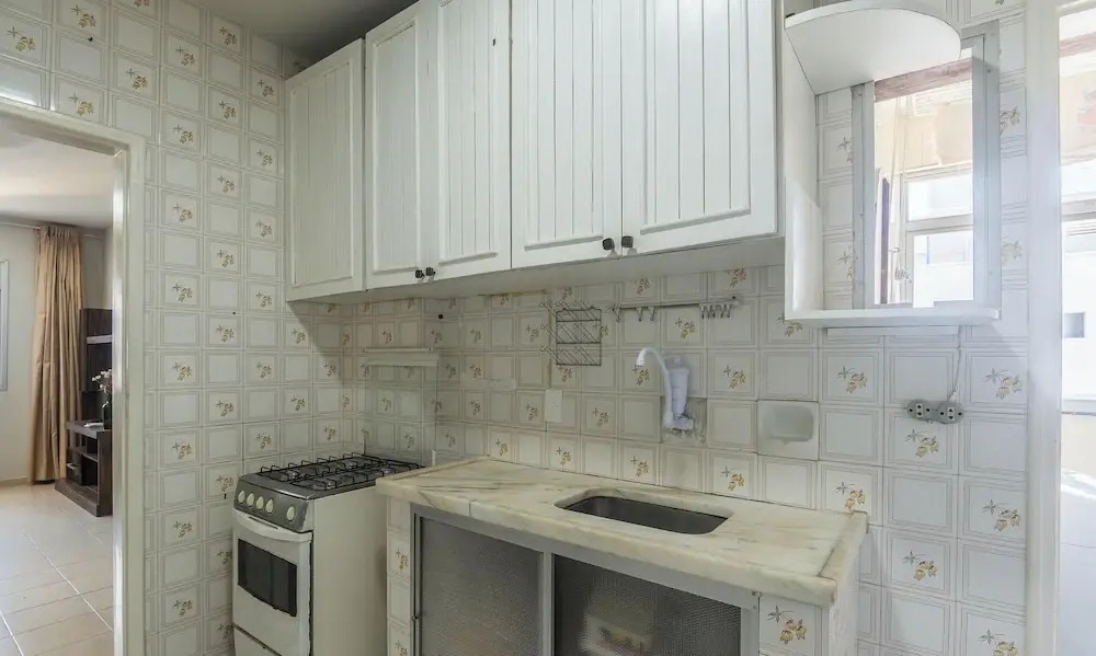 2-bedroom Apt 200 m From the Beach Jsl0902