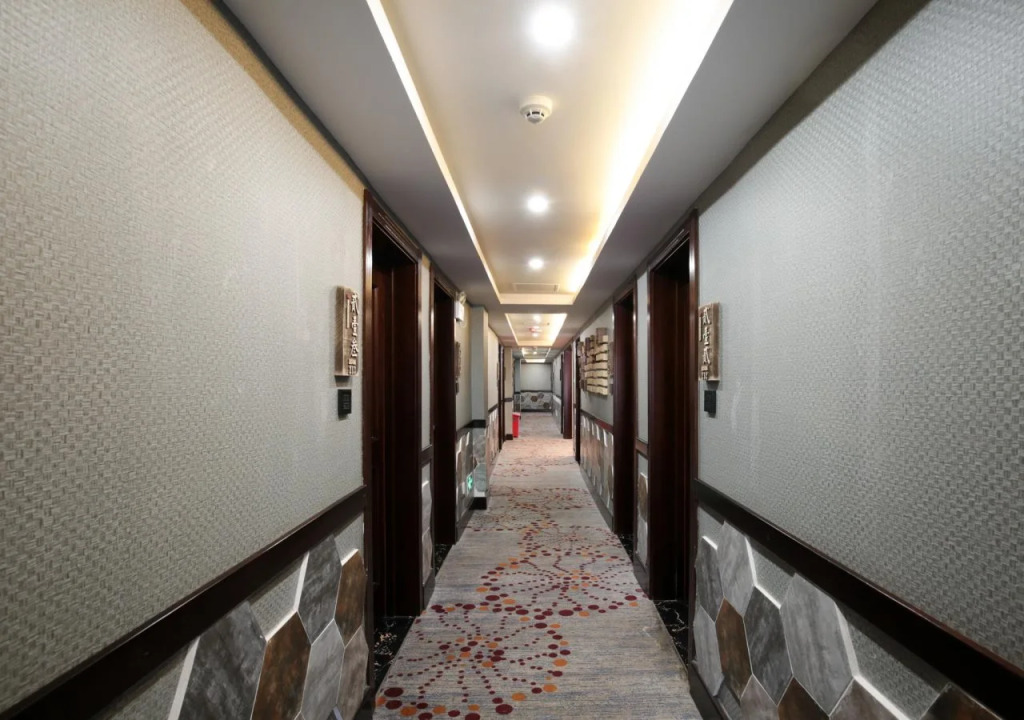 Dongfang Shengda Cultural Hotel