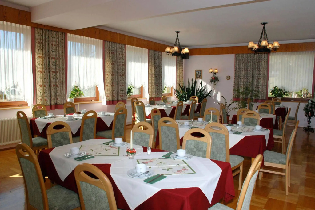 Hotel Kronenhirsch