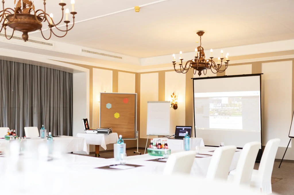 Hotel Dieksee - Collection by Ligula
