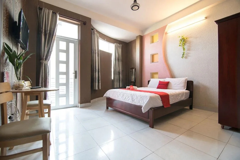 Reddoorz Plus Near Aeon Mall Tan Phu 2