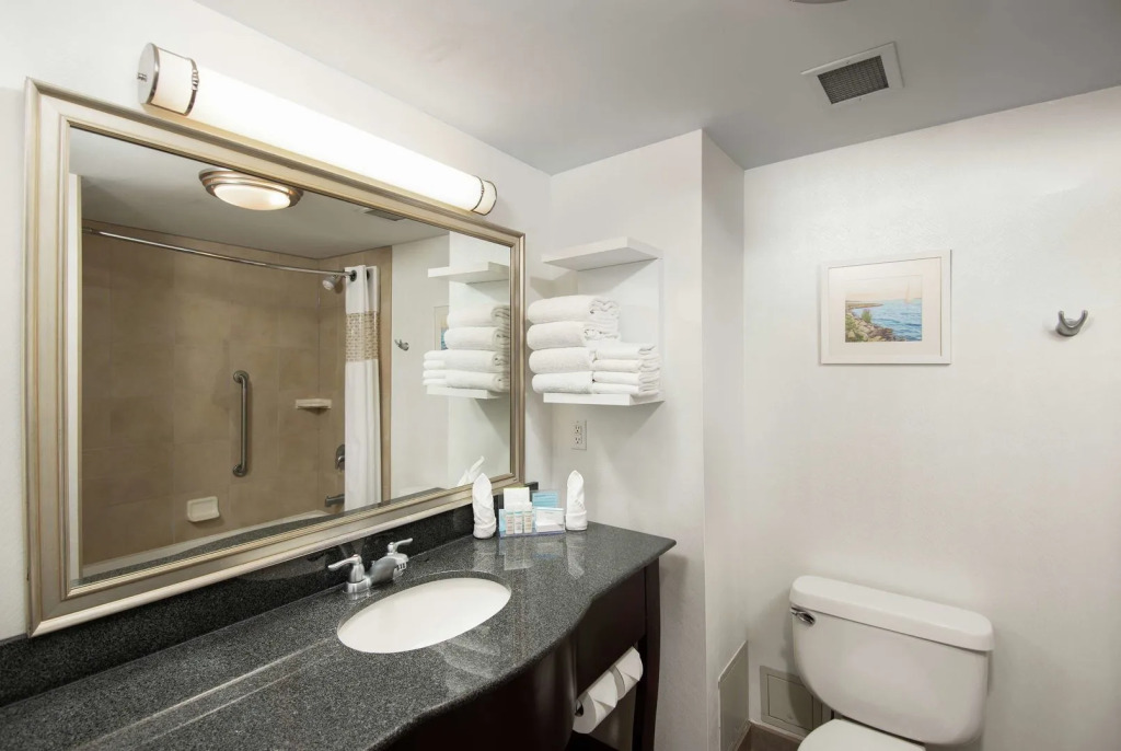 Hampton Inn & Suites by Hilton Barrie