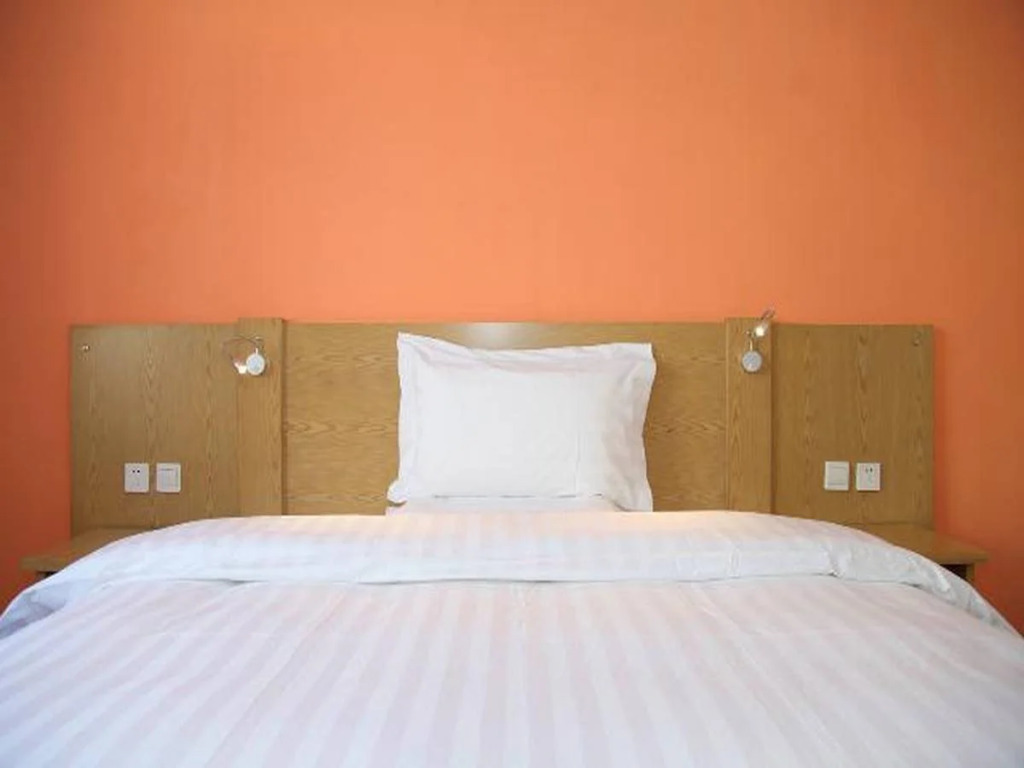 7 Days Inn Beijing Laiguangying Branch