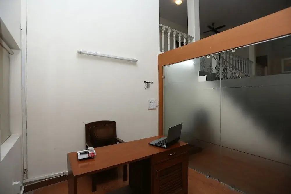 OYO 33359 Corporate Villa