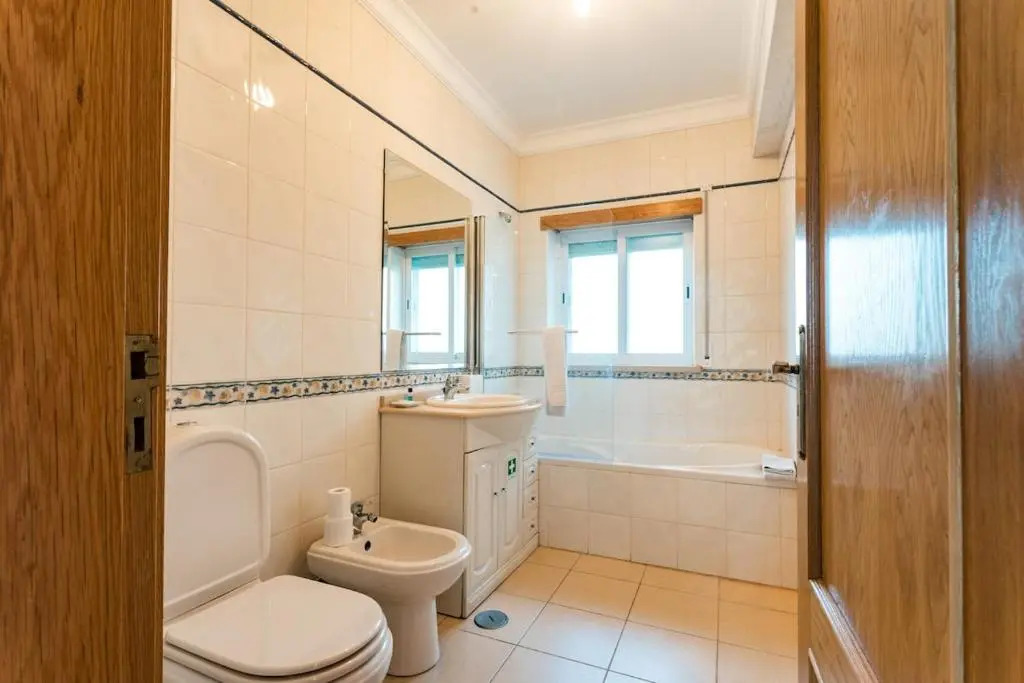 Best Houses 09 - Peniche Steps from The Beach