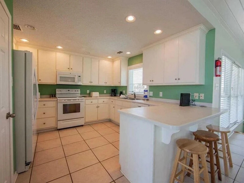 Summer Tide by Meyer Vacation Rentals