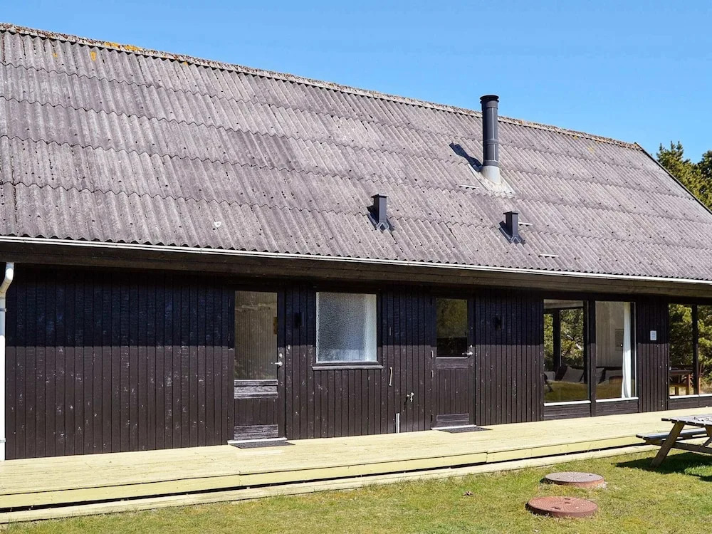 Garden View Holiday Home in Jutland near Sea
