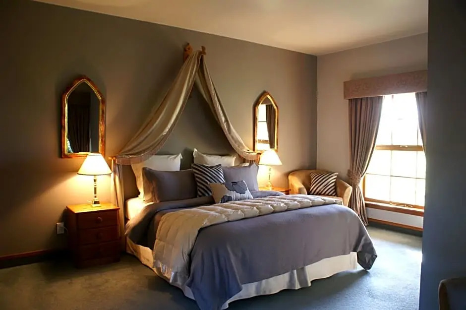 Fyffe Country Lodge