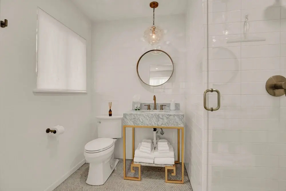 Luxury Home Just 2blcks From Main St!