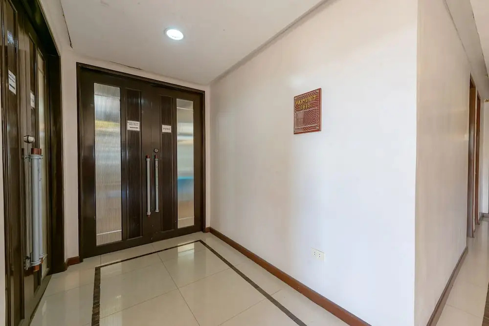 Capital O 176 Bliss Hotel