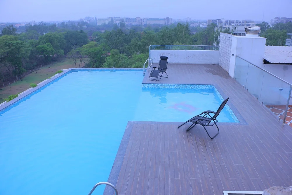 Tulip Arena Hotel Club Event By SGL