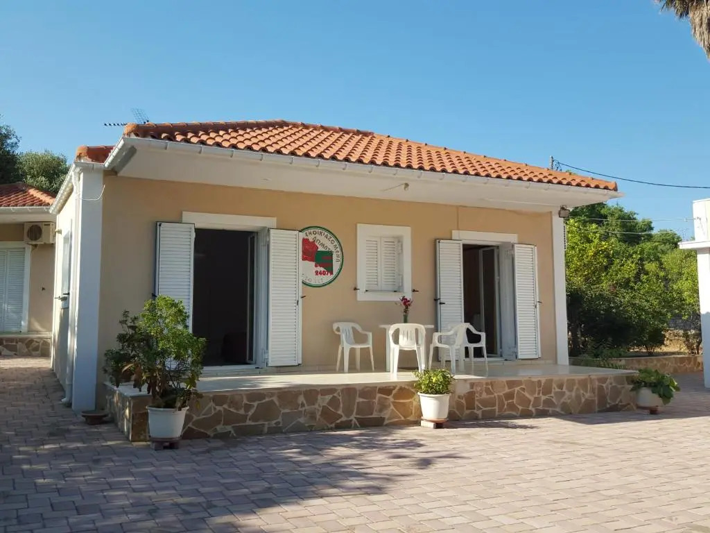 Cottage Sakkatos