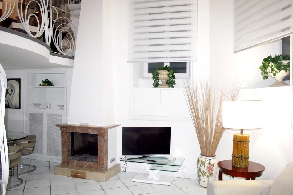 Apartment with 2 Bedrooms in Roma, with Wonderful City View And Wifi