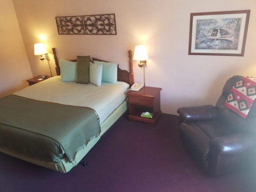 Scenic Hills Inn