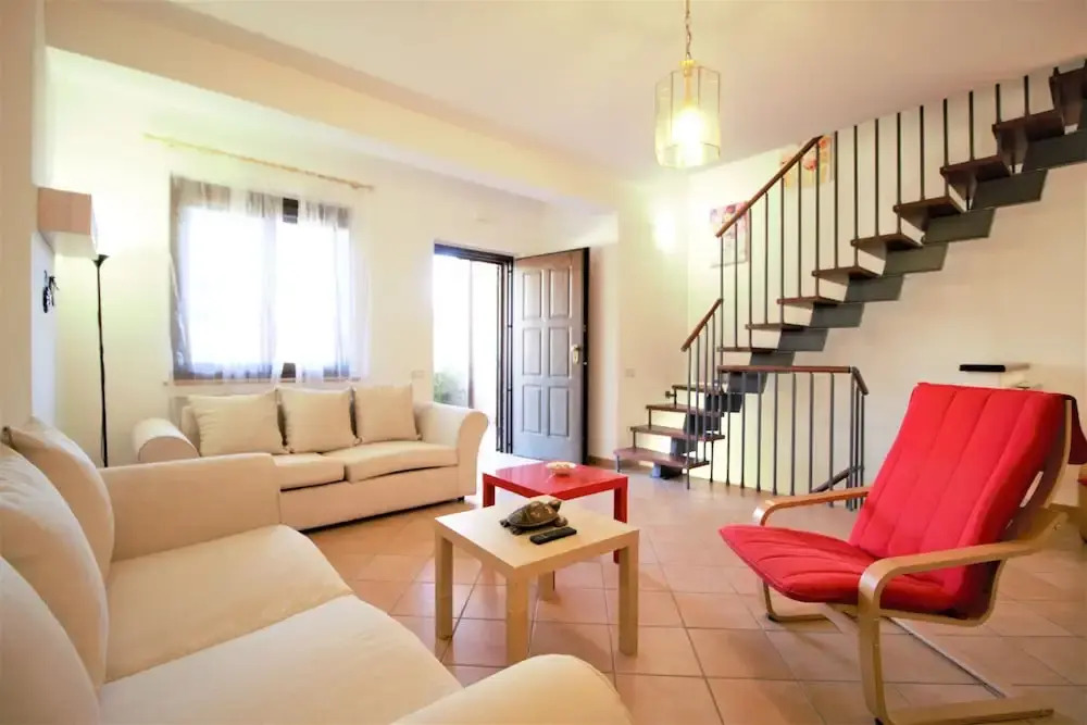 Holidaycasa Emiliano - Villa con Giardino Privato