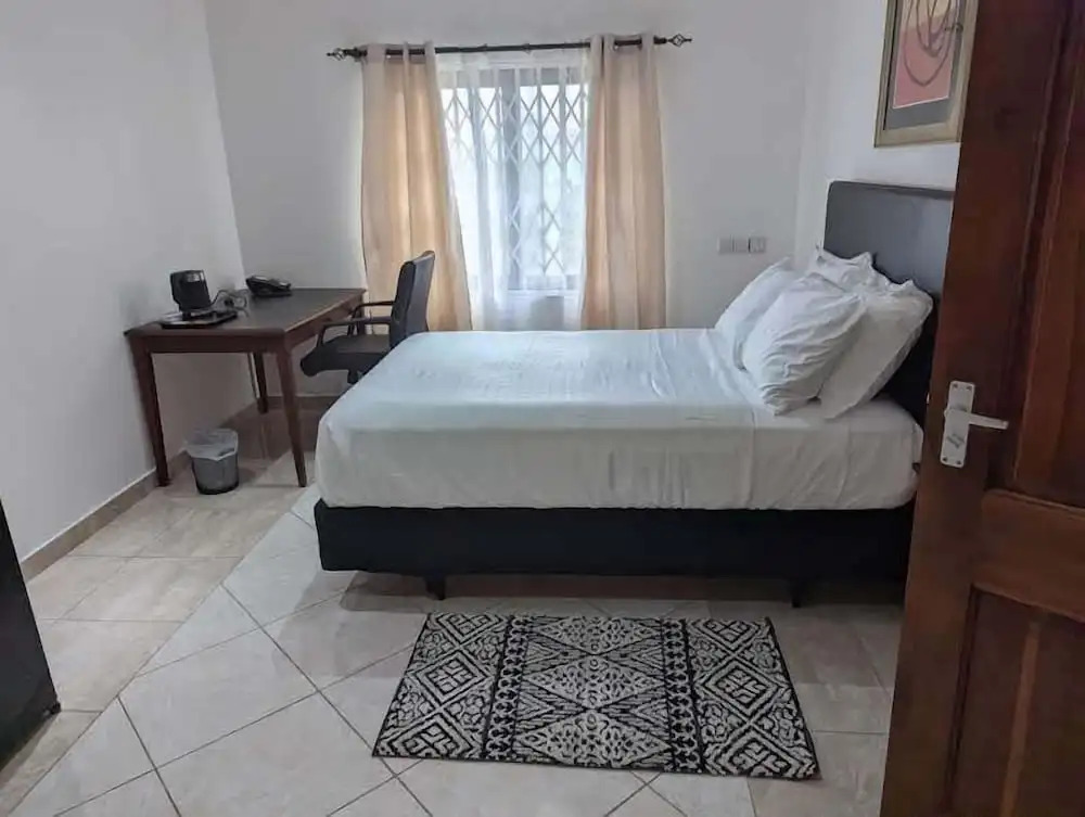KoKo Palm Inn LTD