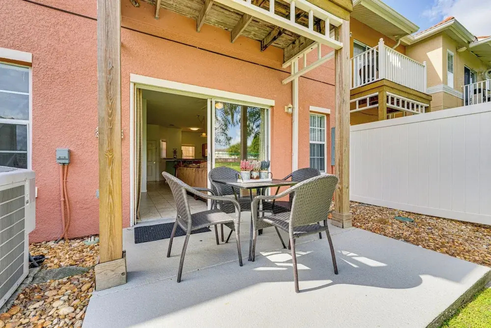 Townhouse in Lake Berkley Resort! 5 Mi to Old Town
