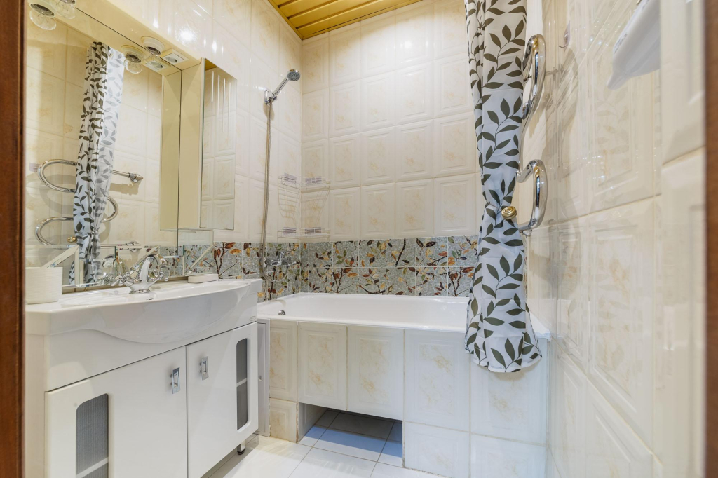 ApartLux  на улице 1905 года 4