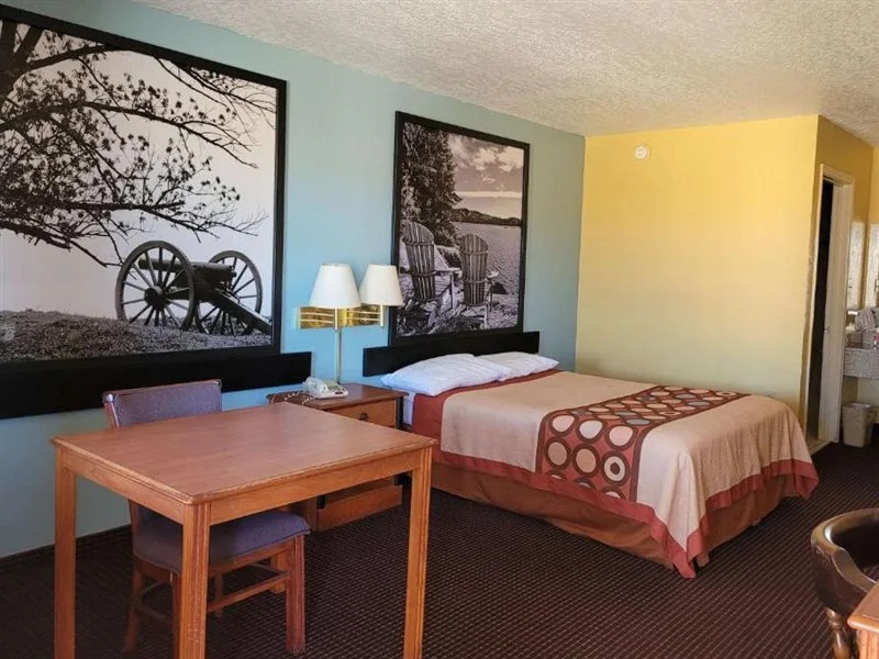Super 8 by Wyndham Arkadelphia Caddo Valley Area