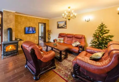 Gallery of Mountains Holiday Home