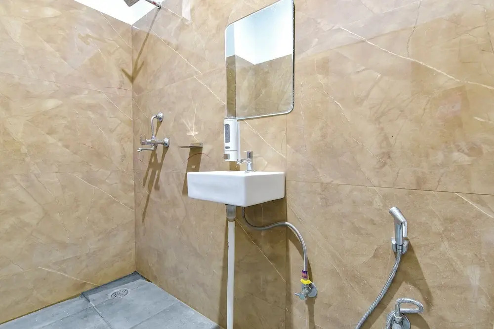 FabHotel Avondale - Sitapura