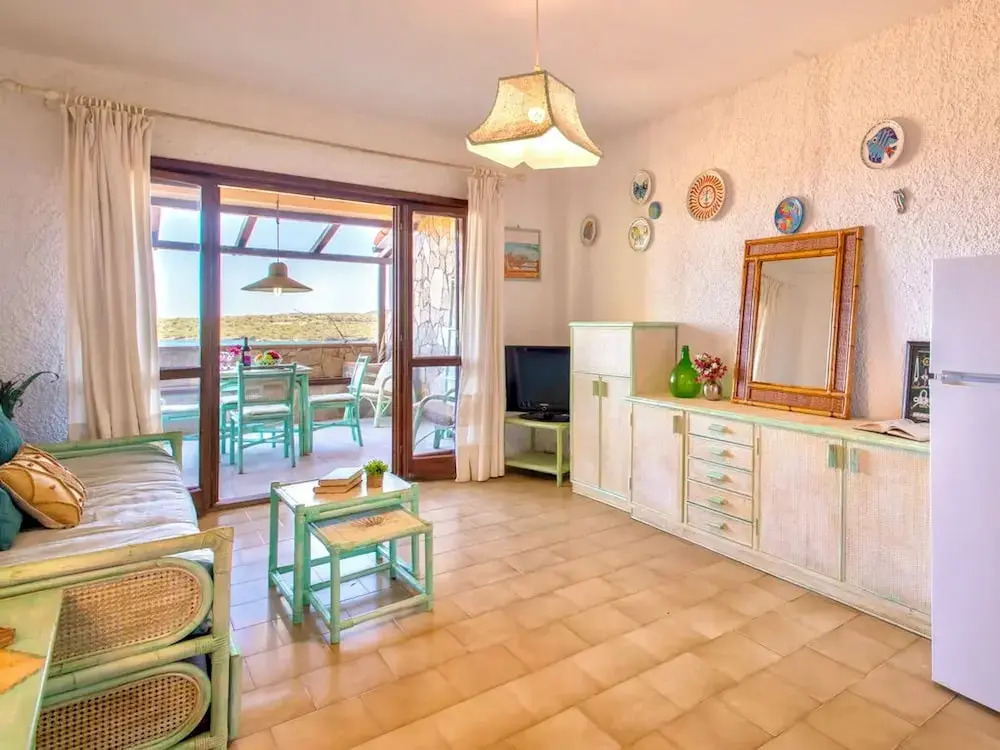 Residence in Marinella just 300 mt from the sea