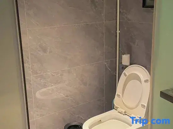 Urban Apartment Hotel (Guangzhou Panyu Government Center Riverside Subway Station Branch)