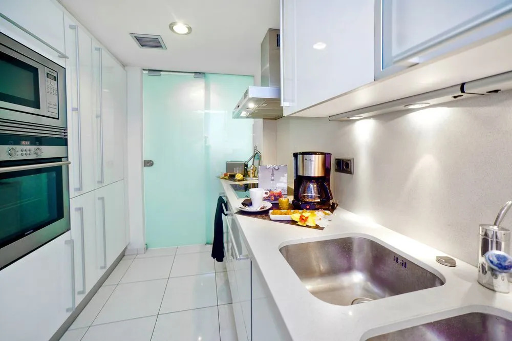 Victoria City Center 1 Downtown Luxury Duplex