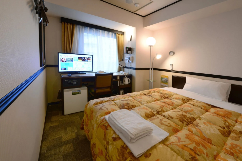Toyoko Inn Osaka Semba Higashi