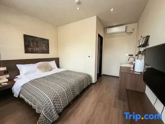 Kanas Haven Zhiyie · Mountain Residence