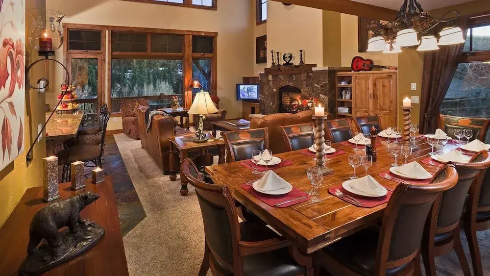 Bears Grande 8 BedroomHoliday home By Moving Mountains