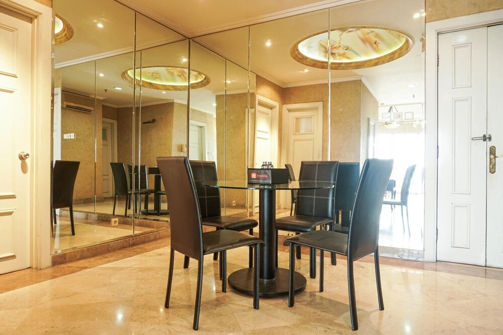 Spacious and Elegant 2BR @ Kedoya Elok Apartment