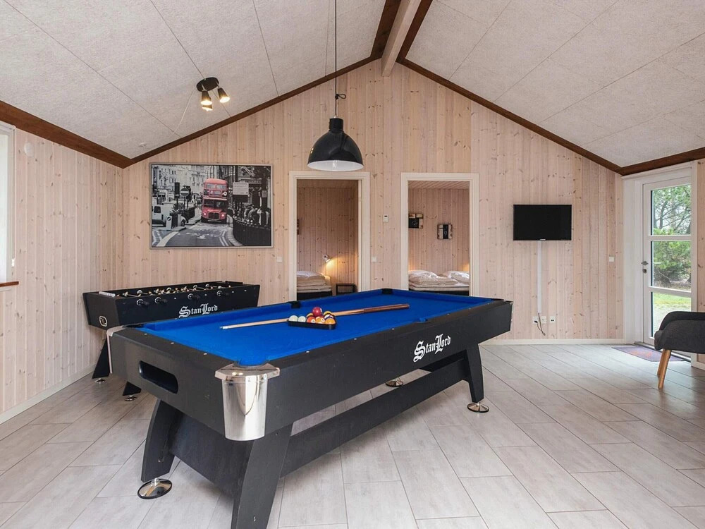 8 Person Holiday Home in Oksbol