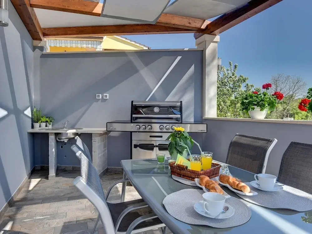 Holiday Home in Galizana With Pool & Beach