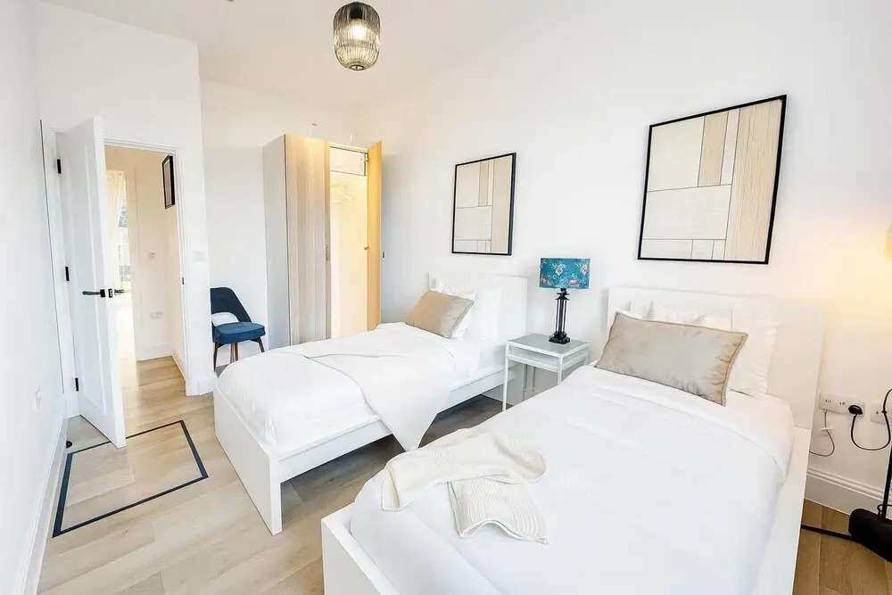 Louisville Flat 3 in Newmarket